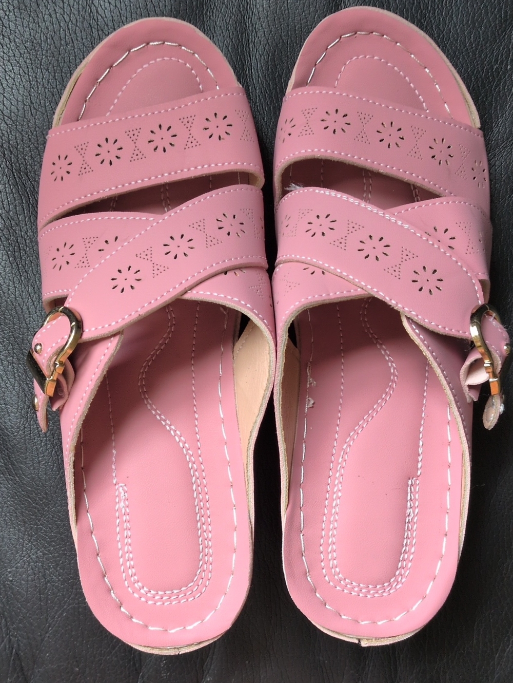 NWOB  Unbranded Dusty Rose Sandals - Sz 40 (fit like 7.5 US)
